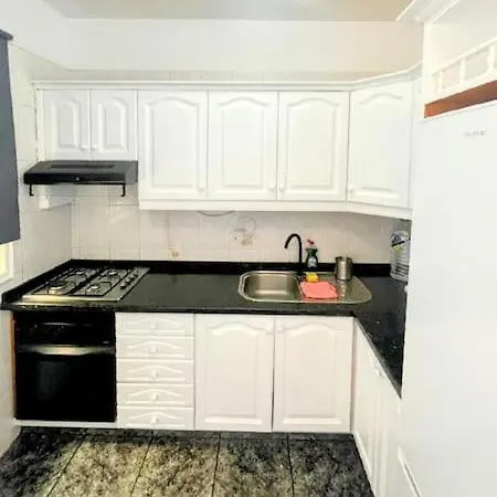 Blue Wave Apartment *